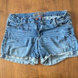Arizona Jean Company Light Blue Denim Shorts